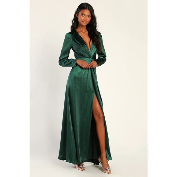 NWOT Lulus Endearing Elegance Emerald Green Satin Long Sleeve Maxi Dress Size L - Picture 1 of 8